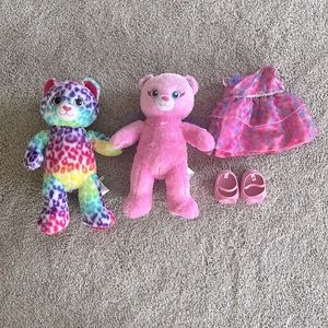 2 used like new build-a-bears